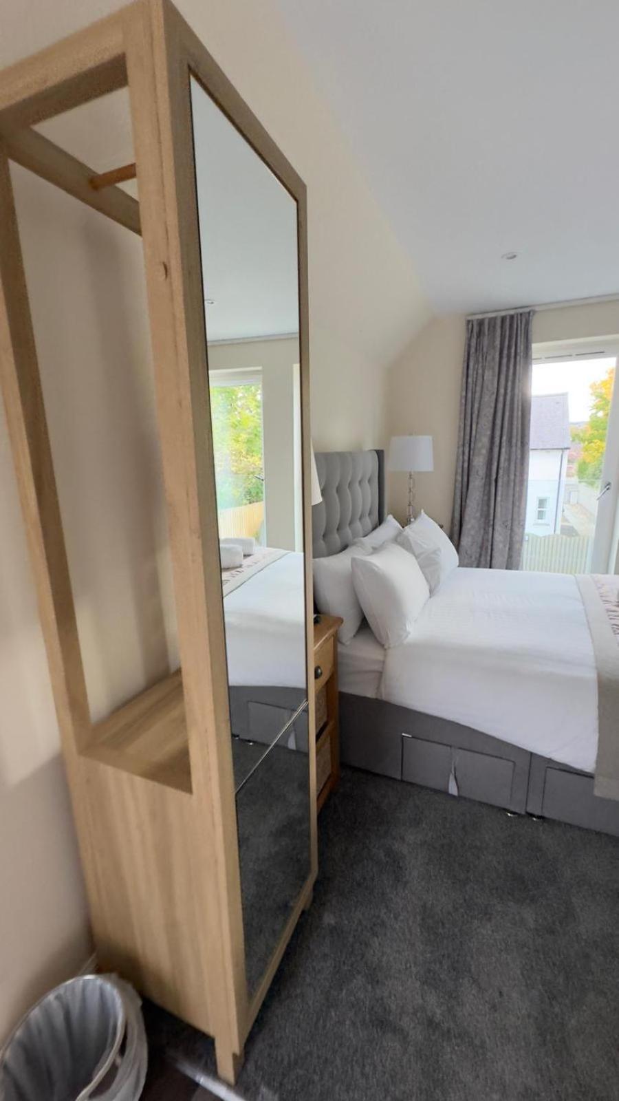 The Waverley Inn Holiday Homes Инвернесс Экстерьер фото
