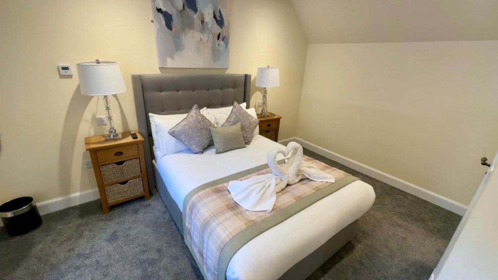 The Waverley Inn Holiday Homes Инвернесс Экстерьер фото